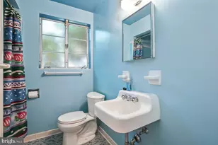 7214 Pomander Ln, Chevy Chase, MD 20815 - Photo 30
