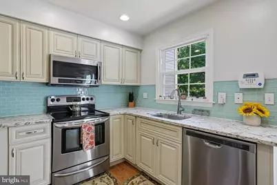 3924 Angelton Court, Burtonsville, MD 20866 - Photo 12