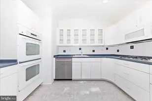 8311 Lilly Stone Dr, Bethesda, MD 20817 - Photo 12