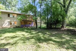 8311 Lilly Stone Dr, Bethesda, MD 20817 - Photo 34