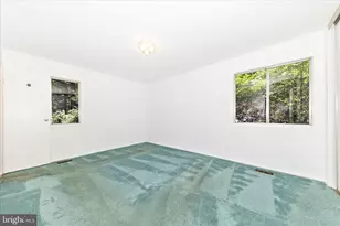 8311 Lilly Stone Dr, Bethesda, MD 20817 - Photo 14