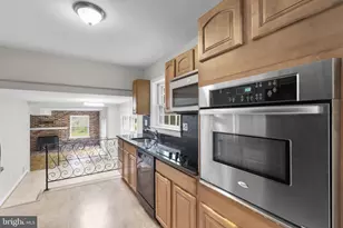 1585 Kimblewick Rd, Potomac, MD 20854 - Photo 16
