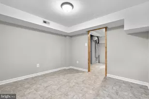1585 Kimblewick Rd, Potomac, MD 20854 - Photo 56