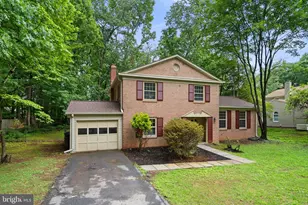 1585 Kimblewick Rd, Potomac, MD 20854 - Photo 2