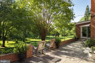 9205 Pegasus Ct, Potomac, MD 20854 - Photo 10