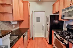 11750 Old Georgetown Rd, Rockville, MD 20852 - Photo 6