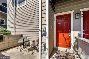 5716 Chapman Mill Dr, Rockville, MD 20852 - Photo 26