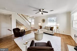 5716 Chapman Mill Dr, Rockville, MD 20852 - Photo 4
