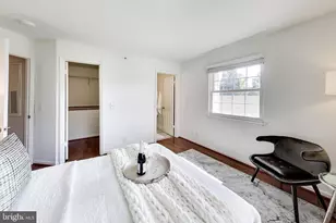 5716 Chapman Mill Dr, Rockville, MD 20852 - Photo 16