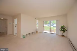 15301 Beaverbrook Ct, Silver Spring, MD 20906 - Photo 2