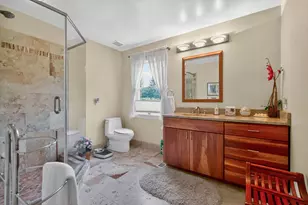 13600 Valley Dr, Rockville, MD 20850 - Photo 28