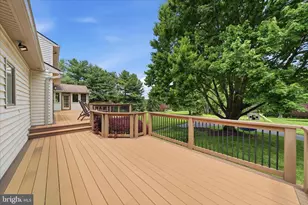10025 Blue Banner Dr, Germantown, MD 20876 - Photo 46