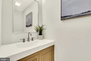 8 Sangamore Ct, Bethesda, MD 20816 - Photo 14