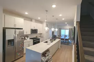 3118 Nina Clarke Dr, Rockville, MD 20850 - Photo 2