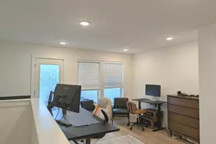 3118 Nina Clarke Dr, Rockville, MD 20850 - Photo 10