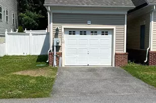 23930 Catawba Hill Dr, Clarksburg, MD 20871 - Photo 12
