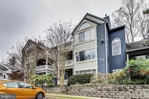 896 Windbrooke Dr, Gaithersburg, MD 20879 - Photo 2