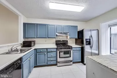896 Windbrooke Drive #896, Gaithersburg, MD 20879 - Photo 12