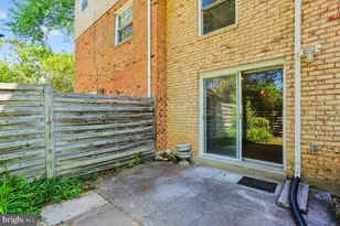 76 Timber Rock Rd, Gaithersburg, MD 20878 - Photo 4