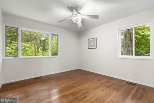 8108 Hamilton Spring Rd, Bethesda, MD 20817 - Photo 38
