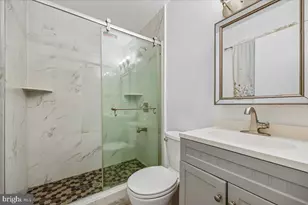 8215 Mallory Terrace, Gaithersburg, MD 20879 - Photo 8