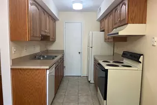 39 Triple Crown Ct, Gaithersburg, MD 20878 - Photo 6