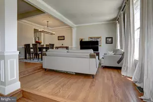 11906 Castlegate Ct, Rockville, MD 20852 - Photo 2