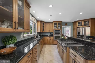 19609 Bruner Way, Poolesville, MD 20837 - Photo 12