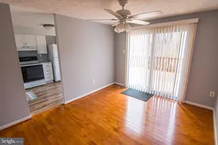 7821 White Cliff Terrace, Rockville, MD 20855 - Photo 6