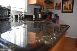 7708 Fawn Ct, Rockville, MD 20855 - Photo 8