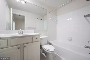 8377 Broderick Cir, Gaithersburg, MD 20877 - Photo 24