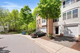 8377 Broderick Cir, Gaithersburg, MD 20877 - Photo 2