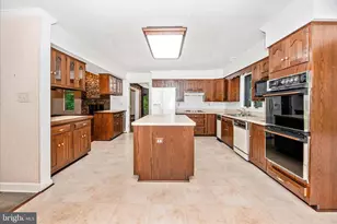 2221 Gold Mine Rd, Brookeville, MD 20833 - Photo 22