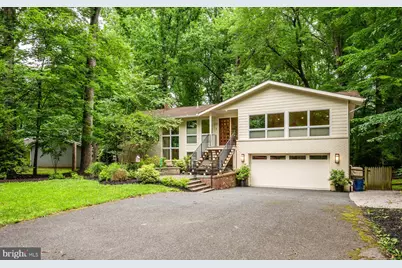 8313 Still Spring Court, Bethesda, MD 20817 - Photo 2