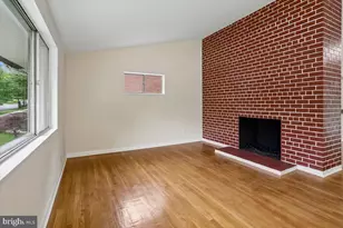 901 Kenbrook Dr, Silver Spring, MD 20902 - Photo 2