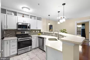 18811 Sparkling Water Dr, Germantown, MD 20874 - Photo 2