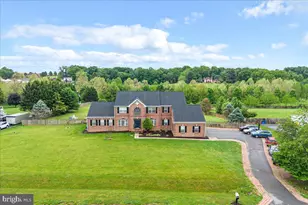 26313 Mullinix Mill Rd, Mount Airy, MD 21771 - Photo 2