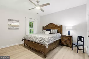 16502 Harbour Town Dr, Ashton, MD 20861 - Photo 30