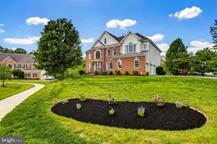 16502 Harbour Town Dr, Ashton, MD 20861 - Photo 4