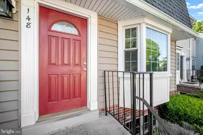 148 Barnsfield Court #204, Gaithersburg, MD 20878 - Photo 2