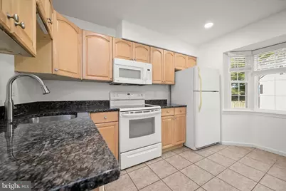 148 Barnsfield Court #204, Gaithersburg, MD 20878 - Photo 6