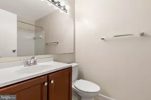 18146 Rolling Meadow Way, Olney, MD 20832 - Photo 32