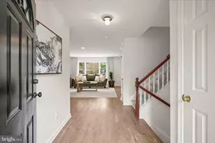 12912 Stallion Ct, Potomac, MD 20854 - Photo 2