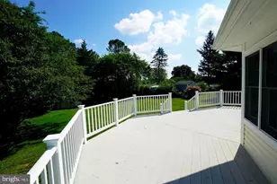 24109 Doreen Dr, Gaithersburg, MD 20882 - Photo 4
