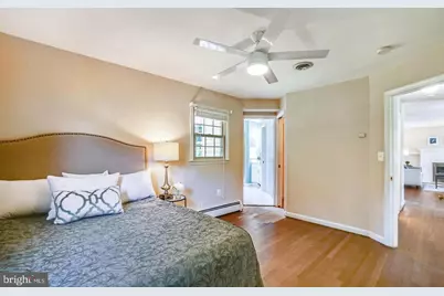 24109 Doreen Dr, Gaithersburg, MD 20882 - Photo 10