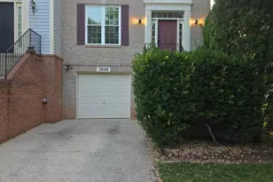 10148 Vanderbilt Cir, Rockville, MD 20850 - Photo 1