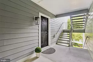 20408 Shore Harbour Dr, Germantown, MD 20874 - Photo 4