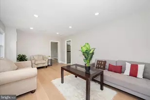 10607 Lilac Pl, Silver Spring, MD 20903 - Photo 6