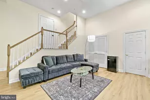 3908 Bryant Park Cir, Burtonsville, MD 20866 - Photo 26