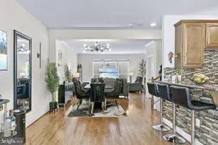 3908 Bryant Park Cir, Burtonsville, MD 20866 - Photo 8